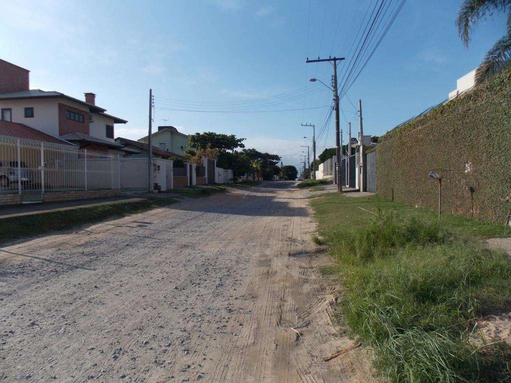2-bedroom, 100 m² house in Florianópolis — photo 18