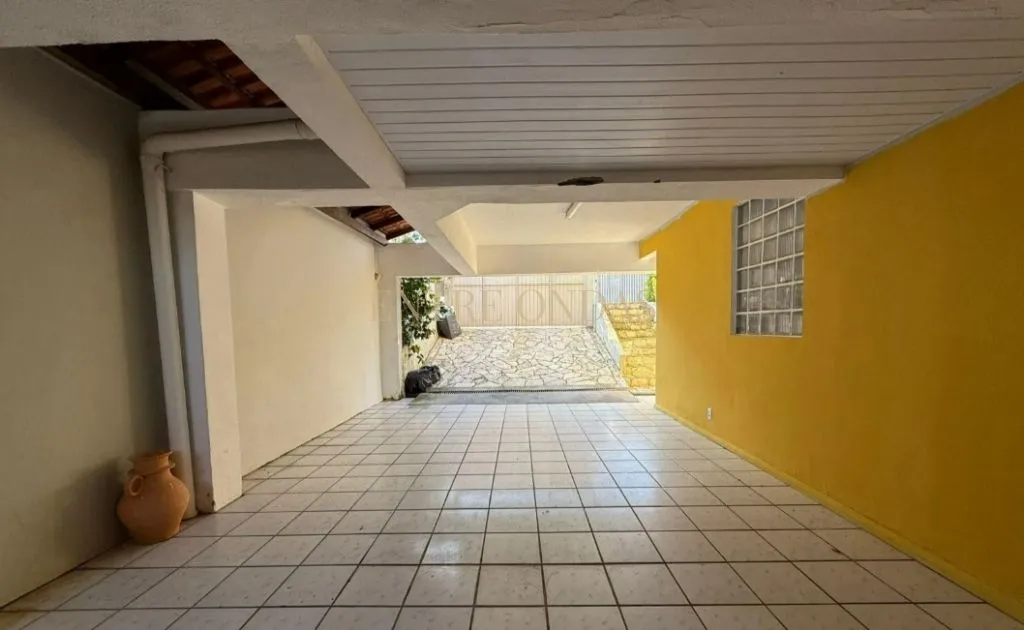 400 m² house with a private pool and a dishwasher — photo 59
