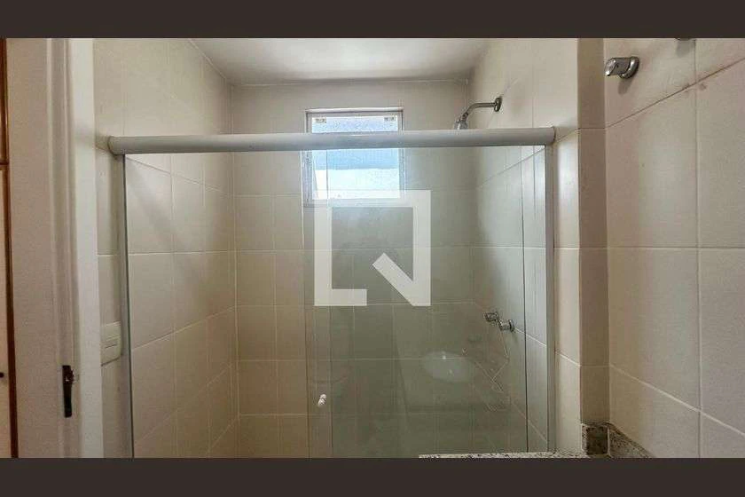 Condominium house with 5 en-suite bedrooms and pool — photo 12