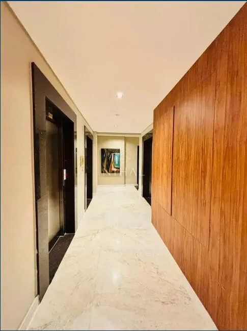 Furnished 1-bedroom apartment with 1 bathroom — photo 24