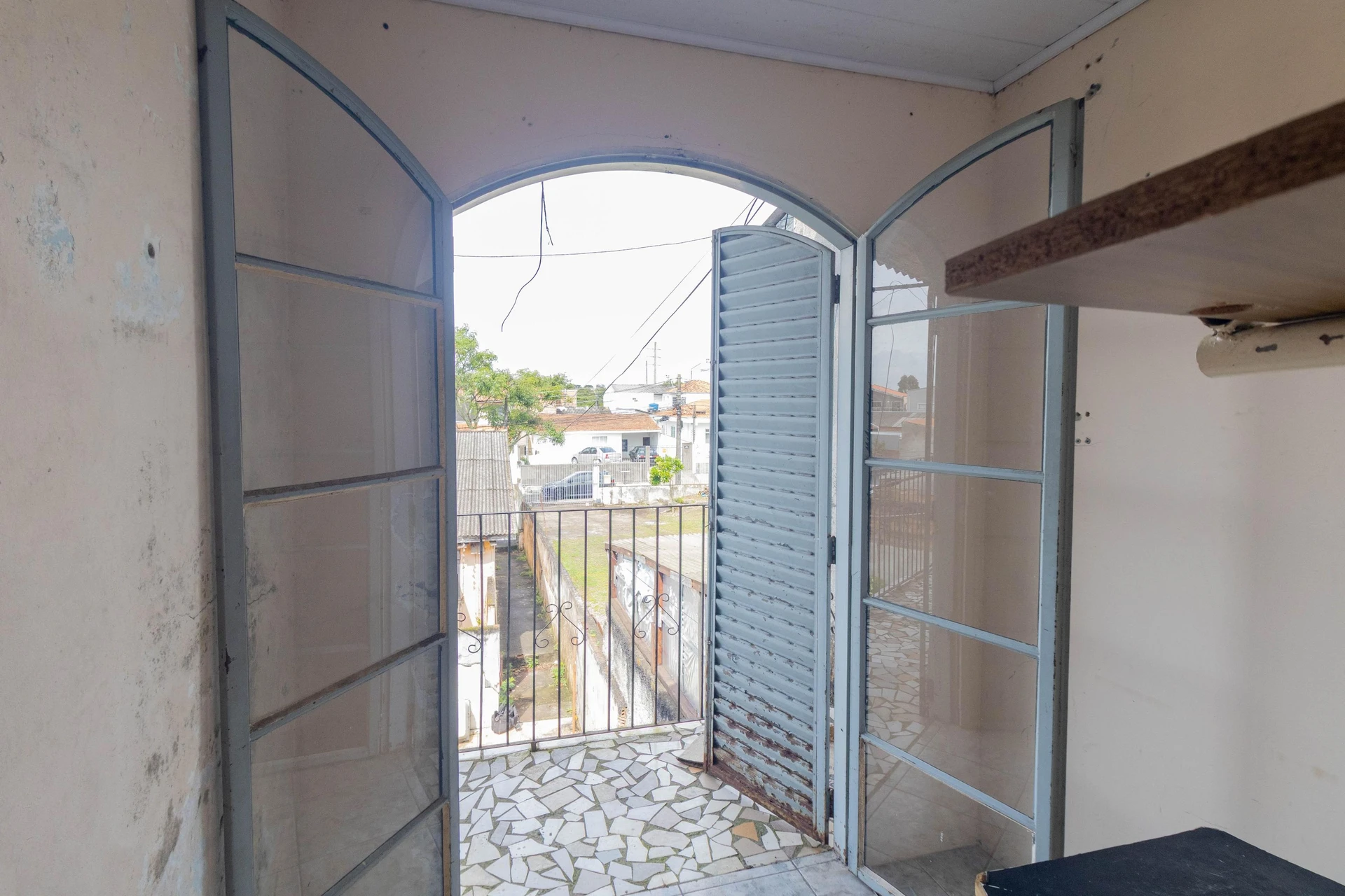 2-bedroom house with a garden in Curitiba — photo 19