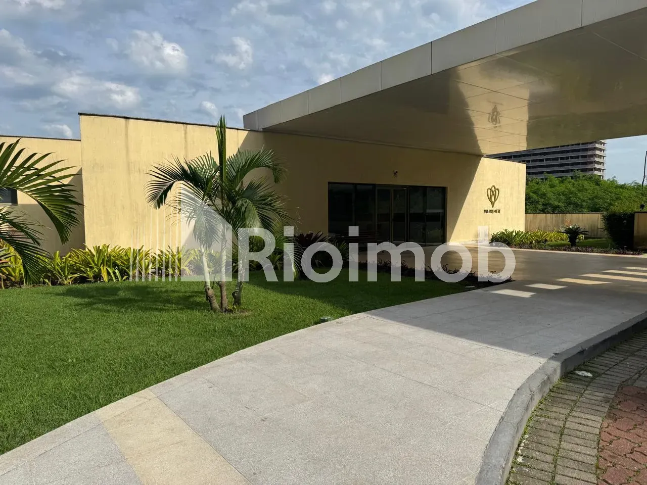 Apartamento de 45 m² com vista para as montanhas e secadora — photo 10