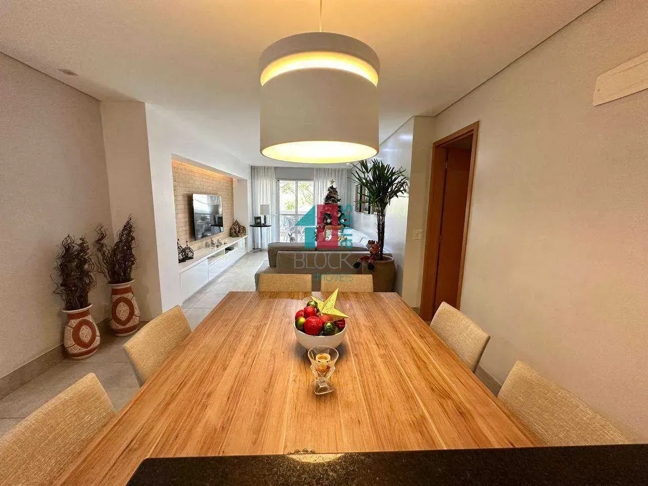 160 m² apartment with 4 bedrooms and 3 en-suites — photo 28