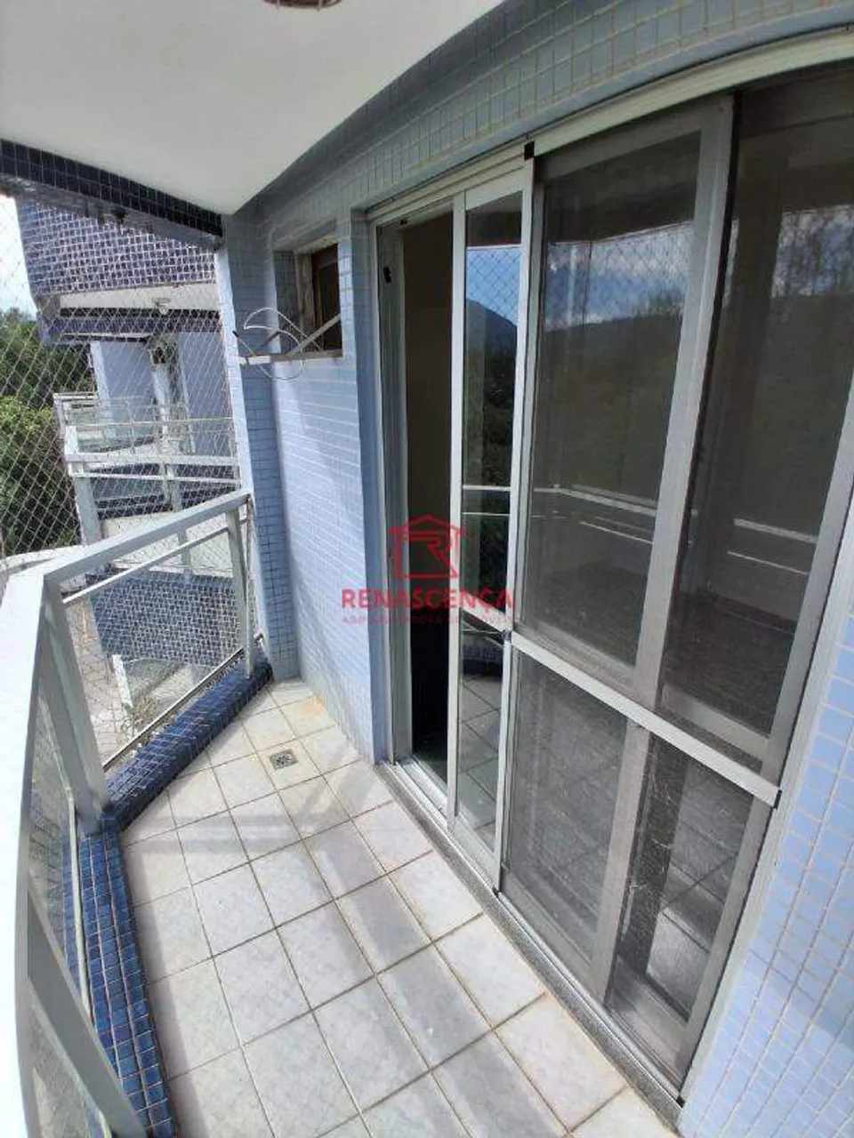 2-bedroom apartment with balcony and 1 parking spot — photo 3