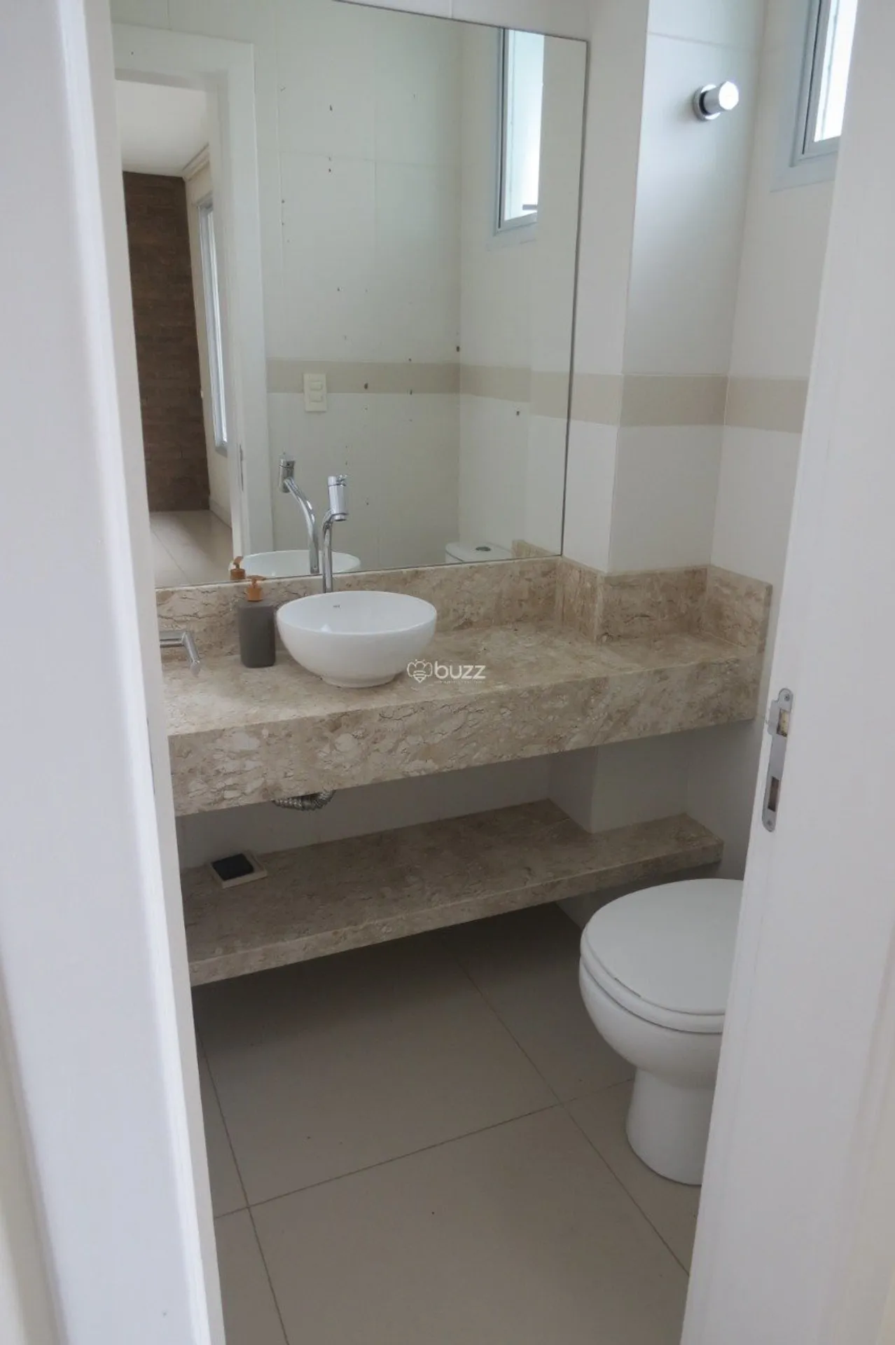 Condominium house with 3 en-suites and 422 m² — photo 12