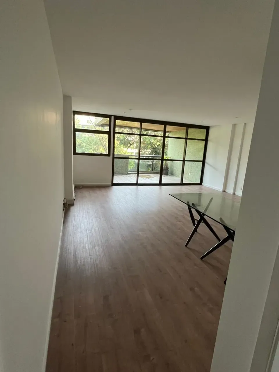 Rental apartment with 3 bedrooms and 3 bathrooms — photo 10