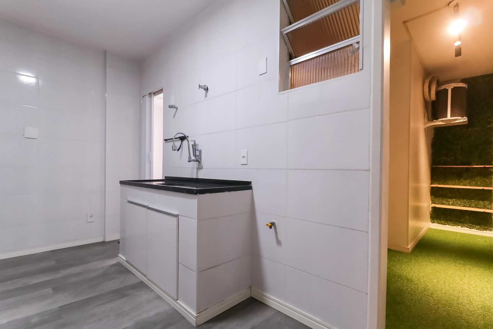 Apartamento sin amueblar de 1 dormitorio y 1 baño — photo 37