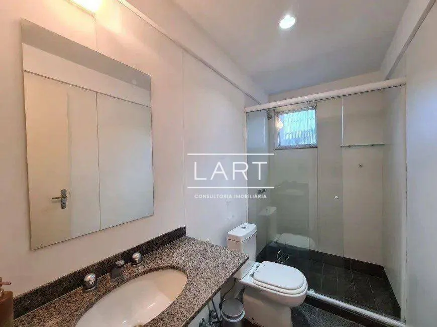 House with 5 bedrooms, 5 baths and separate kitchen — photo 20