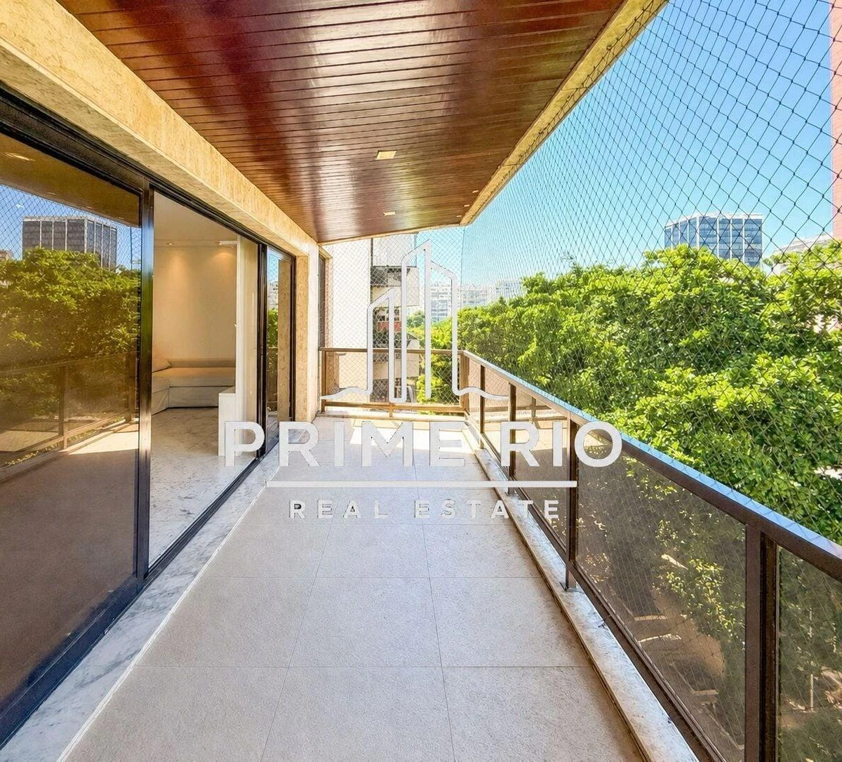 Duplex penthouse with 3 en-suite bedrooms — photo 11