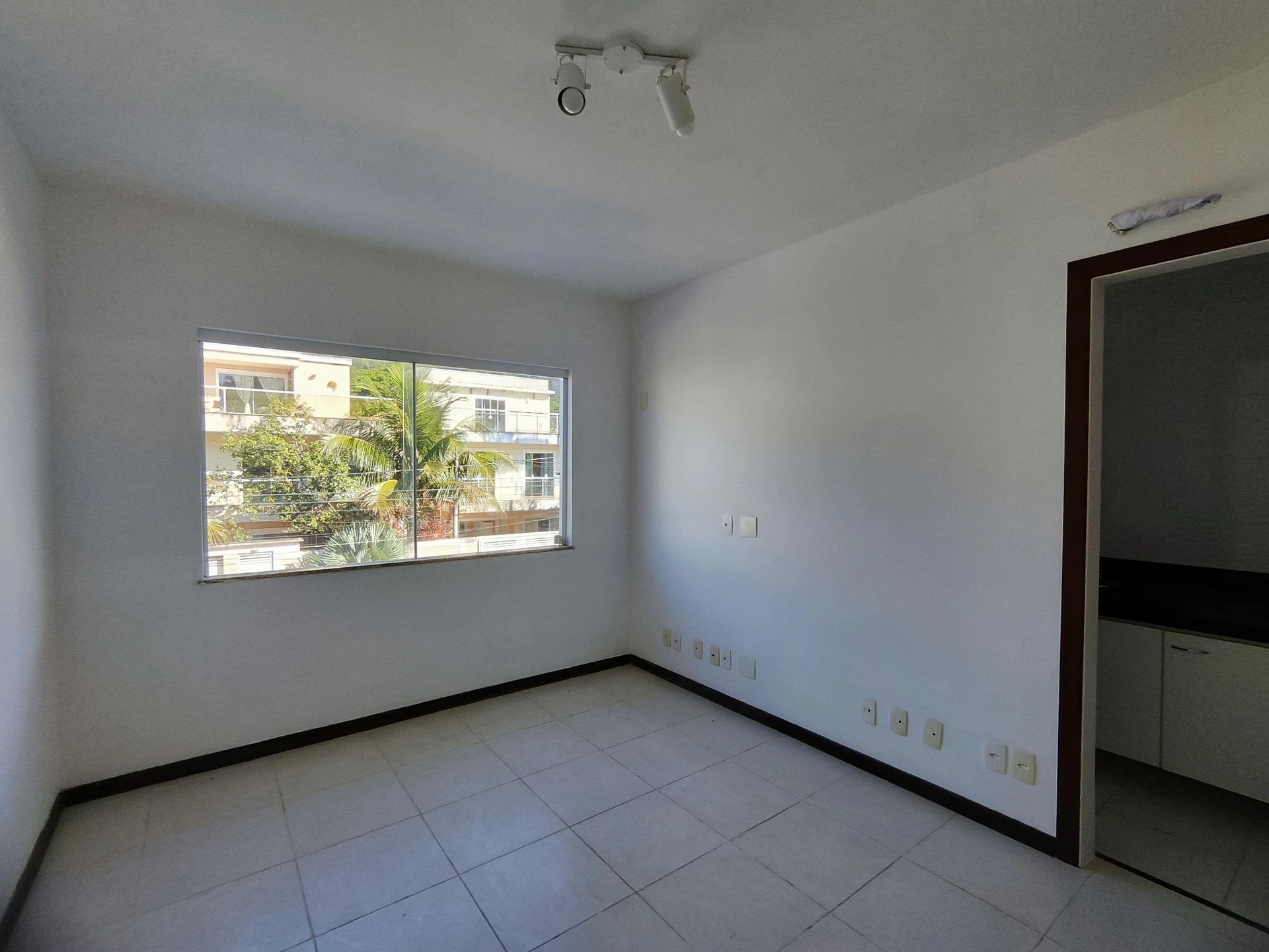 House, 180 m², with a private pool — photo 34