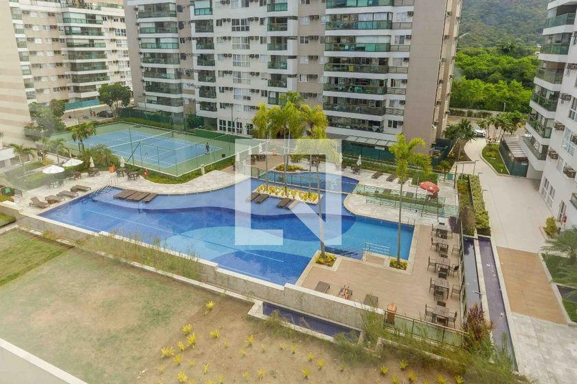 2-bedroom apartment in a building with a gym — photo 36