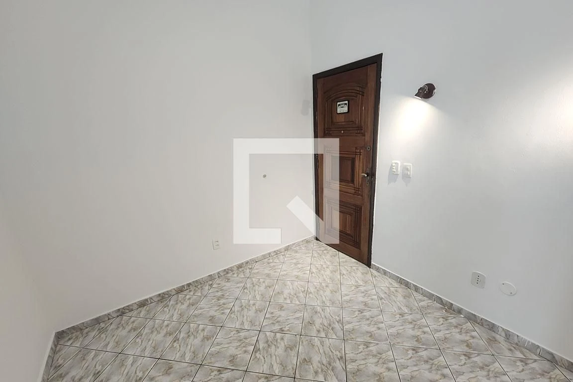 1-bedroom apartment with a balcony — photo 15