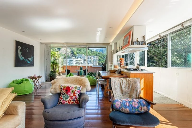 Apartamento mobiliado com 3 quartos e 5 banheiros — photo 25