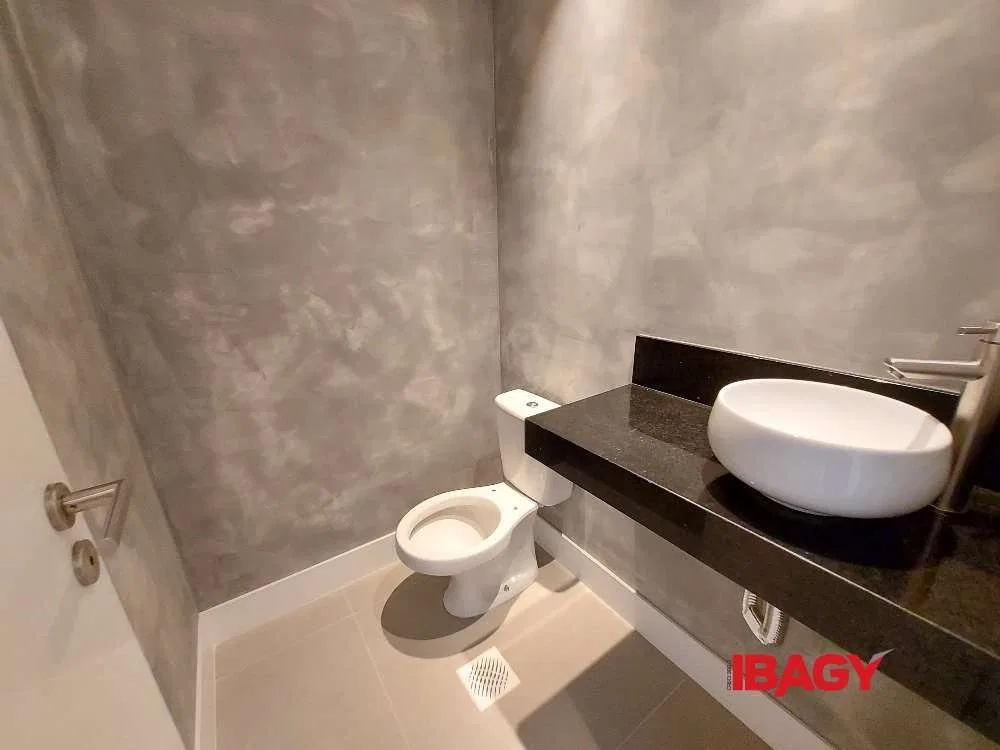 Apartamento de 120 m² con 2 dormitorios en suite y 1 plaza — photo 5