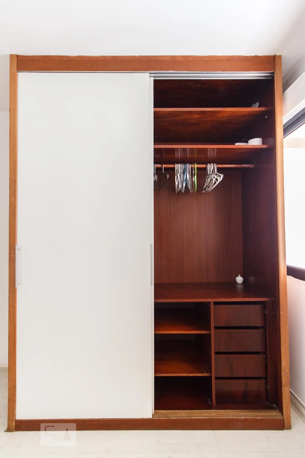 2-bedroom rental apartment with en-suites and 1 parking spot — photo 24