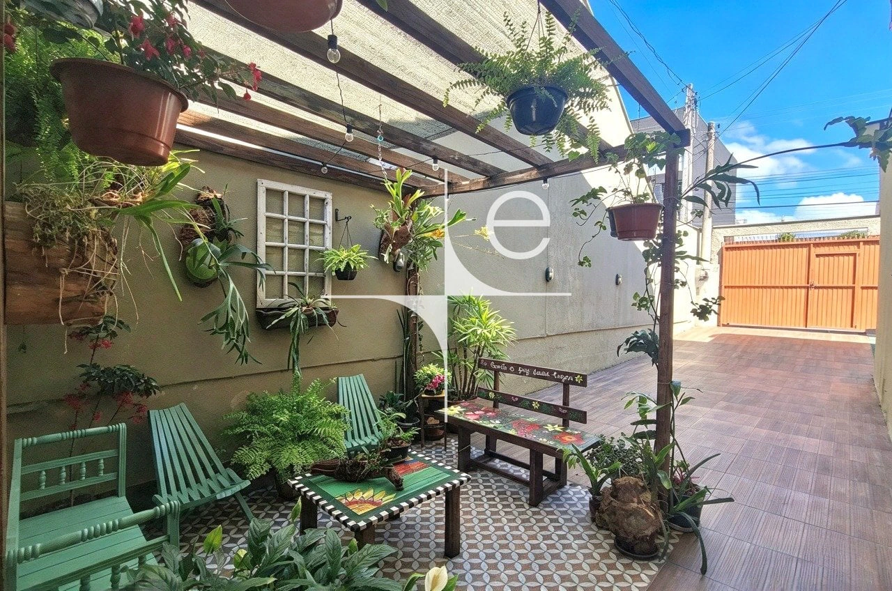 3-bedroom house with a grill on the balcony in Florianópolis — photo 9