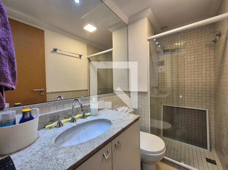 Glass-enclosed balcony in a 3-bedroom apartment, 76 m² — photo 29