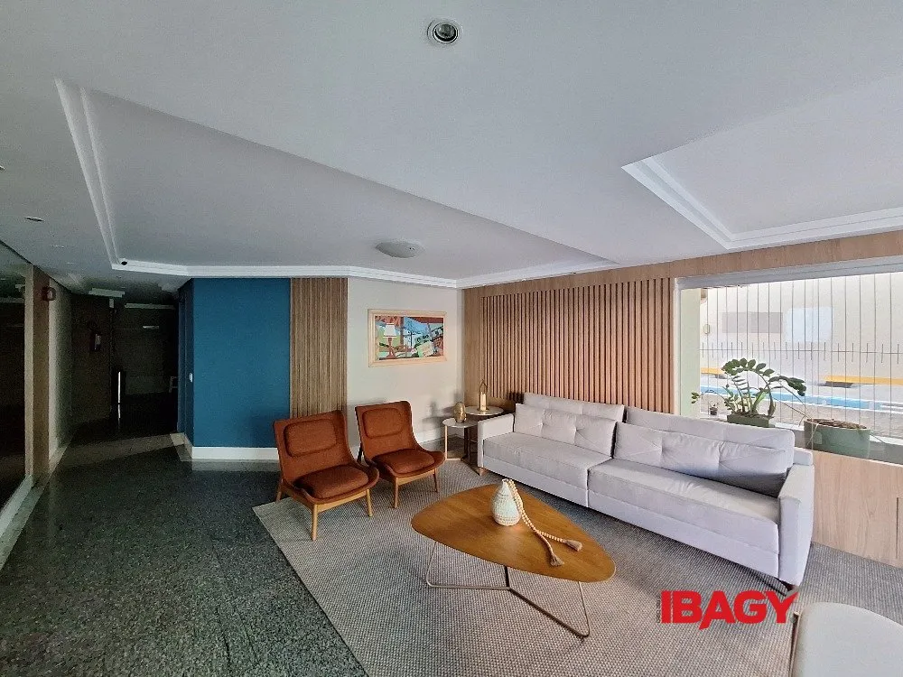 Apartamento de 4 dormitorios con 135 m² y 1 suite — photo 14
