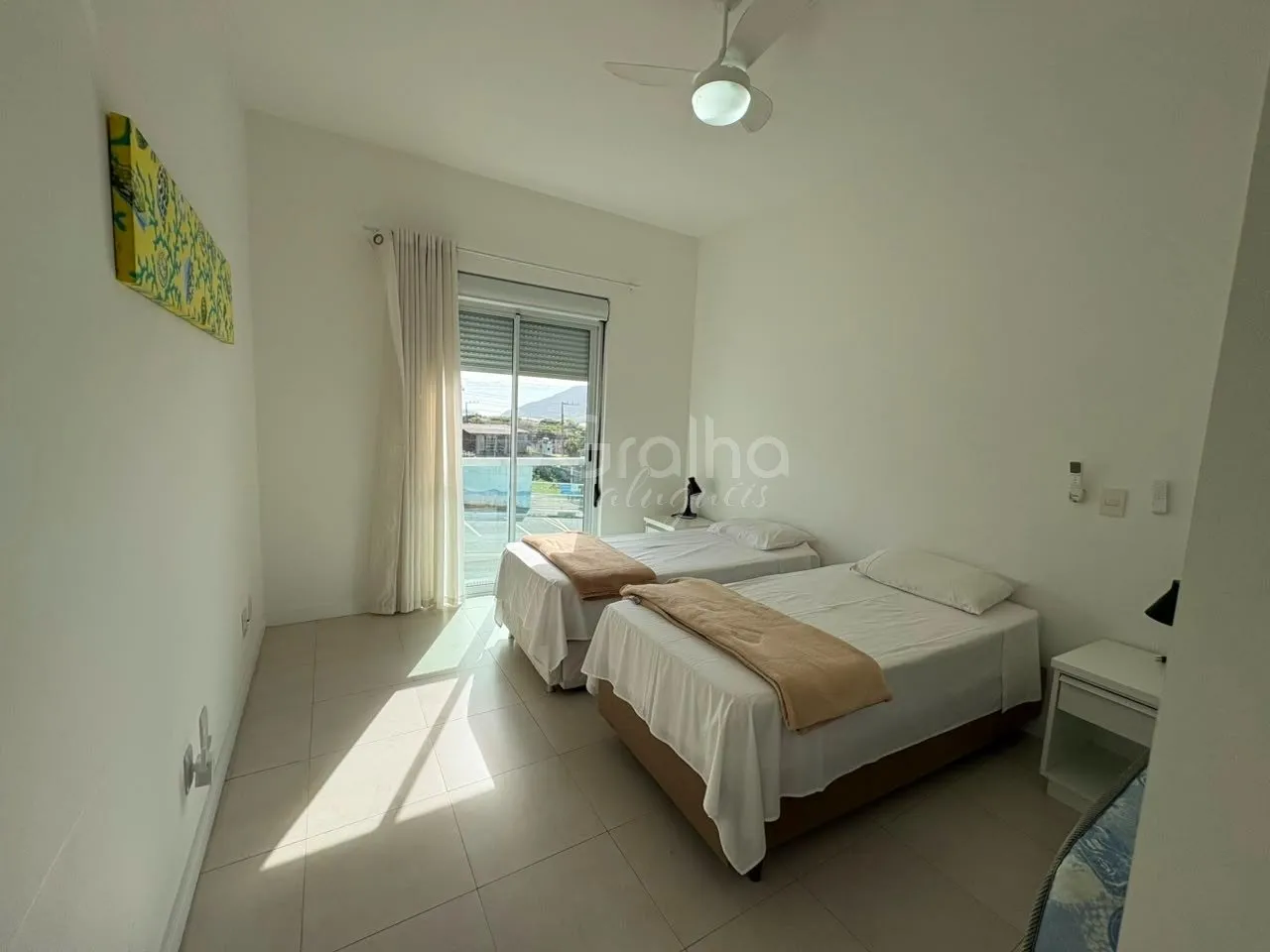 Furnished 129 m² apartment with 2 bedrooms and balcony — photo 13