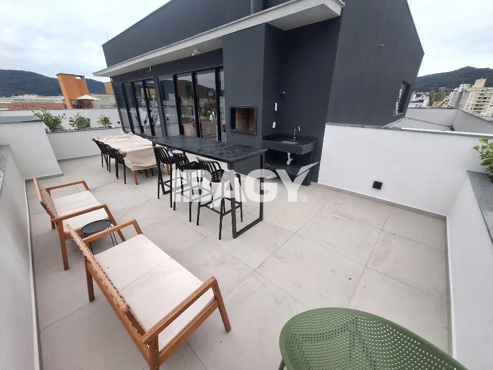 Furnished 20 m² studio with 1 bedroom and no parking — photo 23