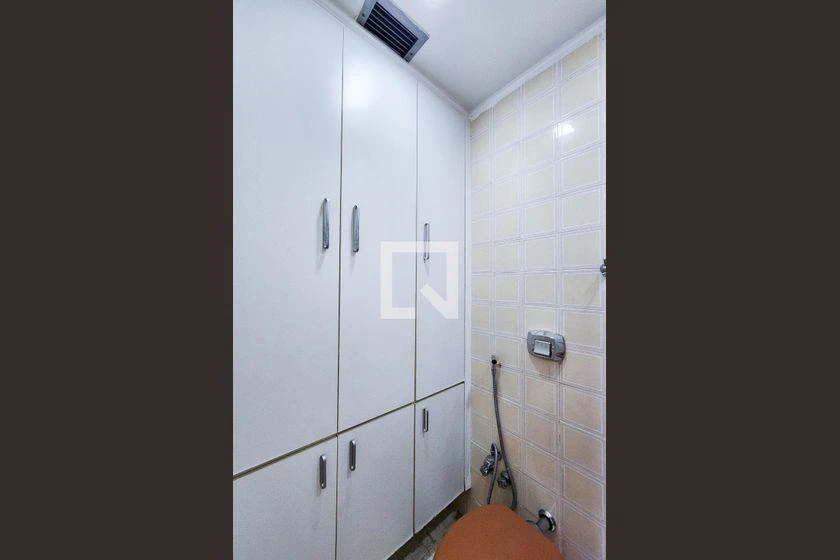 Apartamento de 2 quartos em condomínio com piscina — photo 30