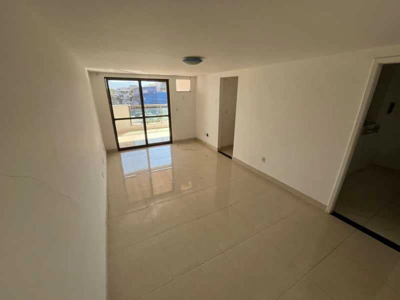 2-bedroom apartment with 1 en-suite and balcony — photo 6