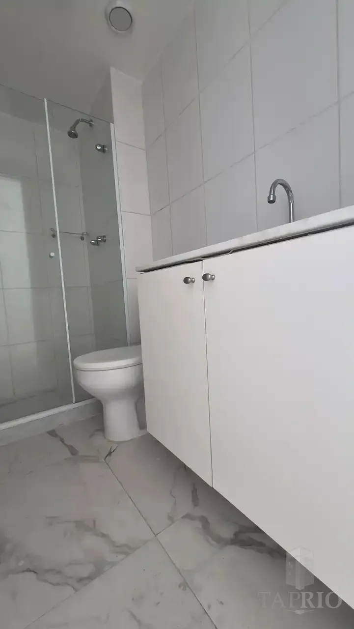 3-bedroom apartment with 3 bathrooms and 2 parking spots — photo 12