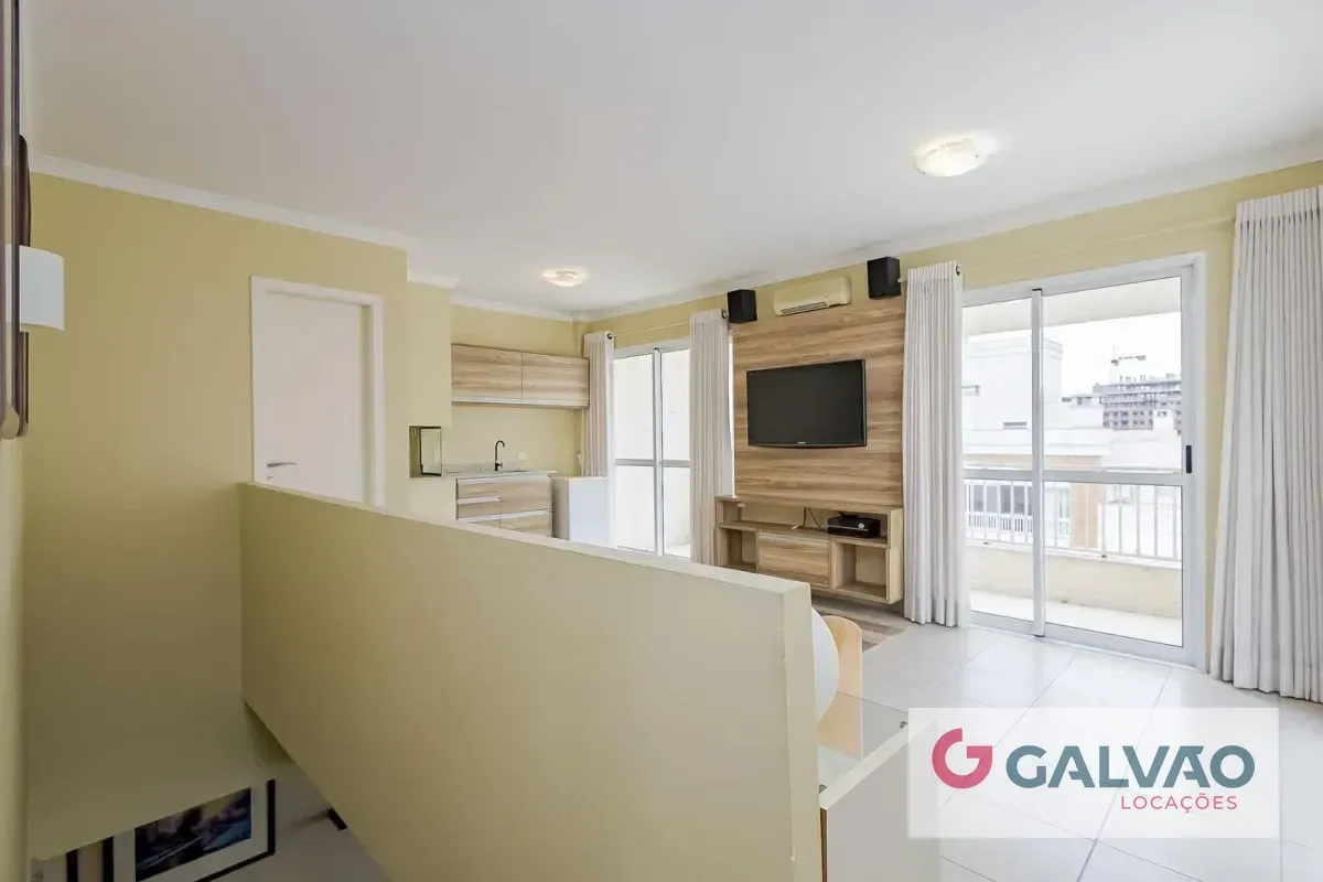 Квартира 185 м² з панорамними вікнами та заскленим балконом — photo 34