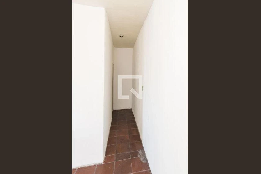 Furnished house, 245 m², with a garden — photo 98