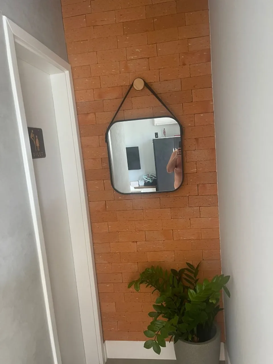 Furnished 211 m² apartment with 3 bedrooms and balcony — photo 12