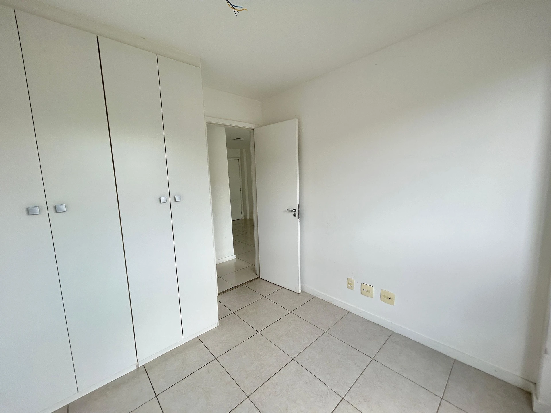 2-bedroom apartment with a mountain view in Rio de Janeiro — photo 22