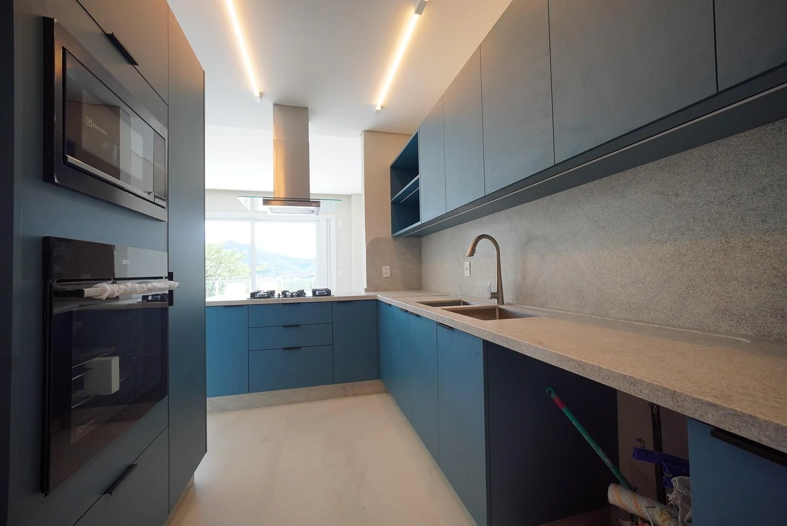 Джакузі та 3 спальні: квартира 159 м² — photo 33