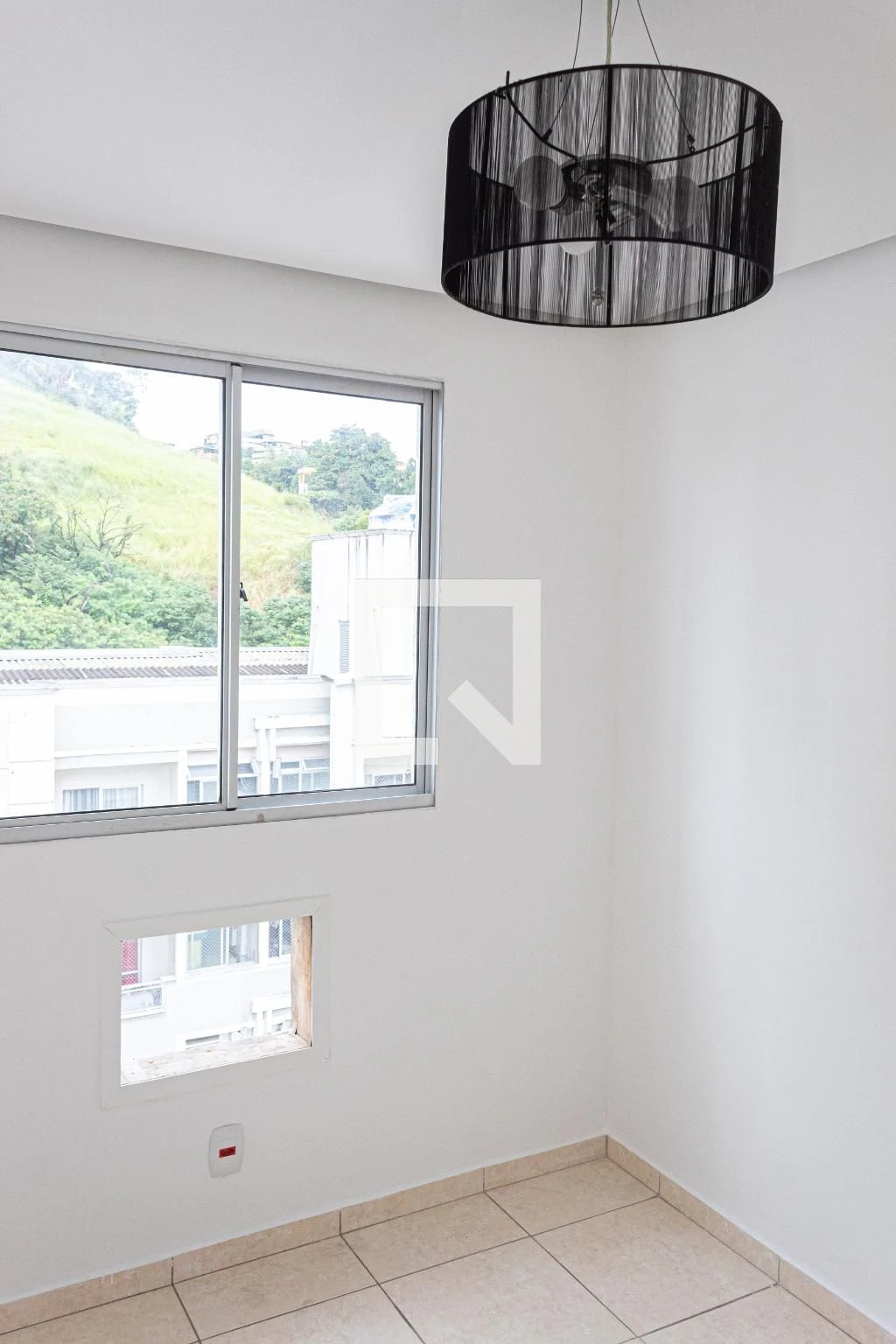 Walk-in closet in a 2-bedroom apartment, 49 m² — photo 8
