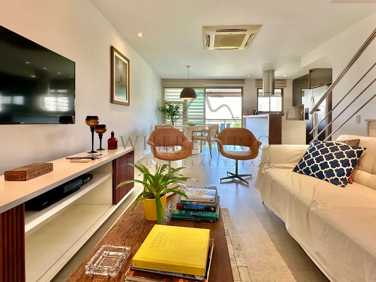 3-bedroom penthouse with 3 bathrooms — photo 15