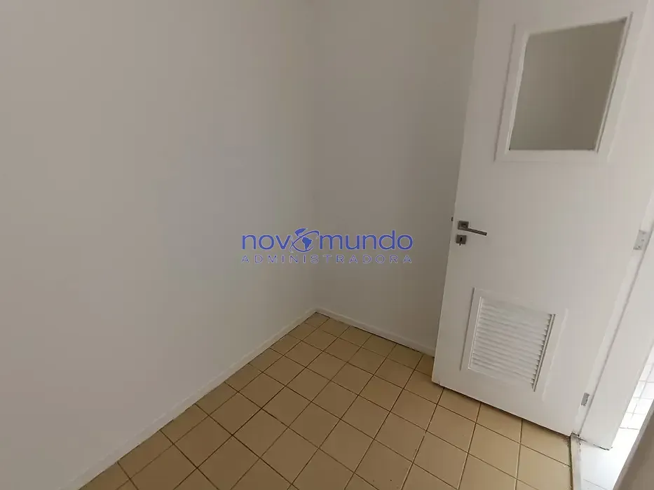 3-bedroom apartment with 4 bathrooms and 2 parking spaces — photo 30