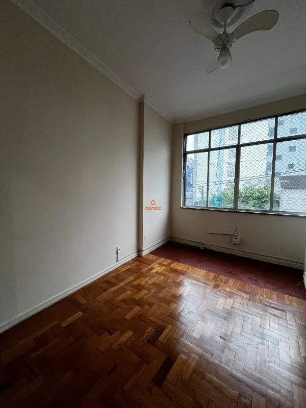 2-bedroom apartment with wood or laminate floors — photo 15