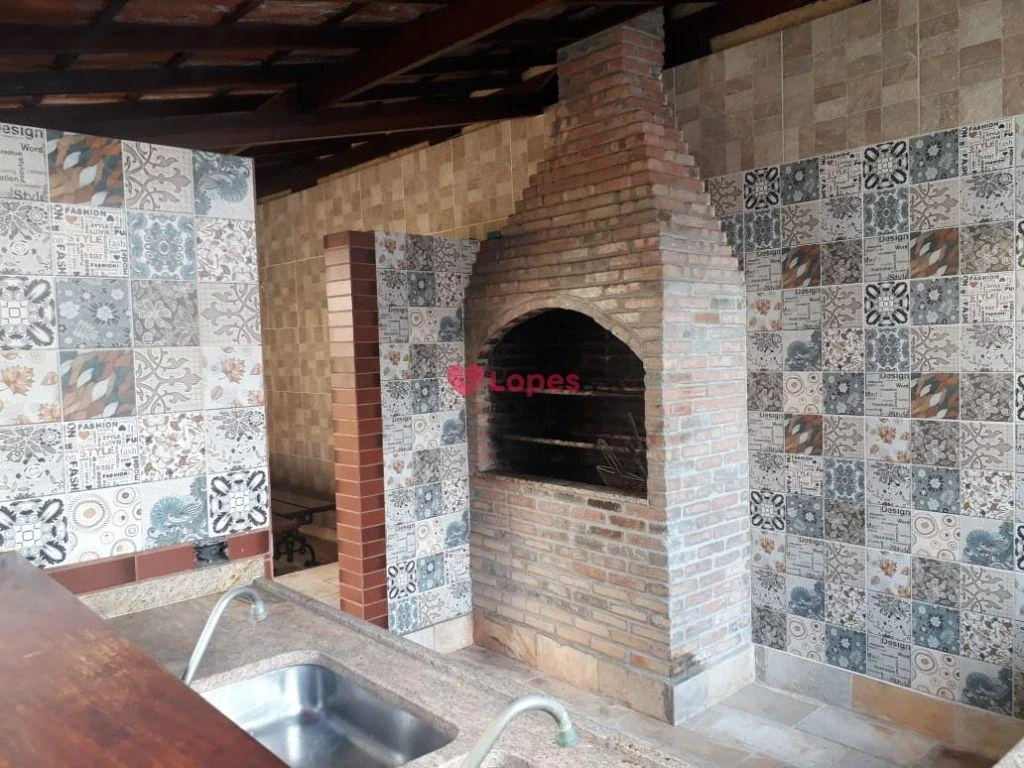 Mountain view in a 4-bedroom house, 431 m² — photo 5