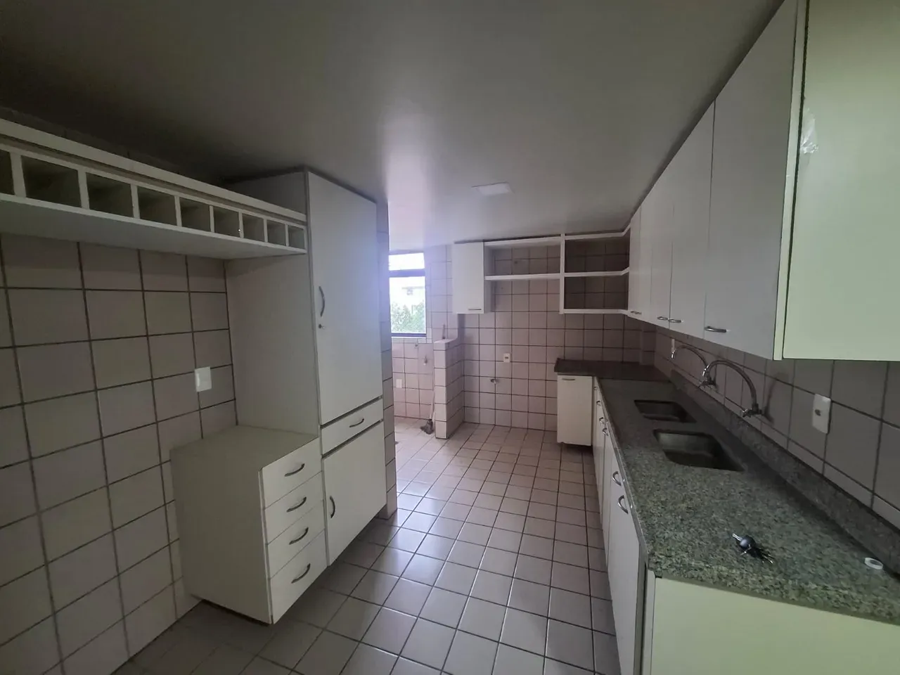 Apartamento mobiliado com 4 quartos e 2 suítes — photo 44