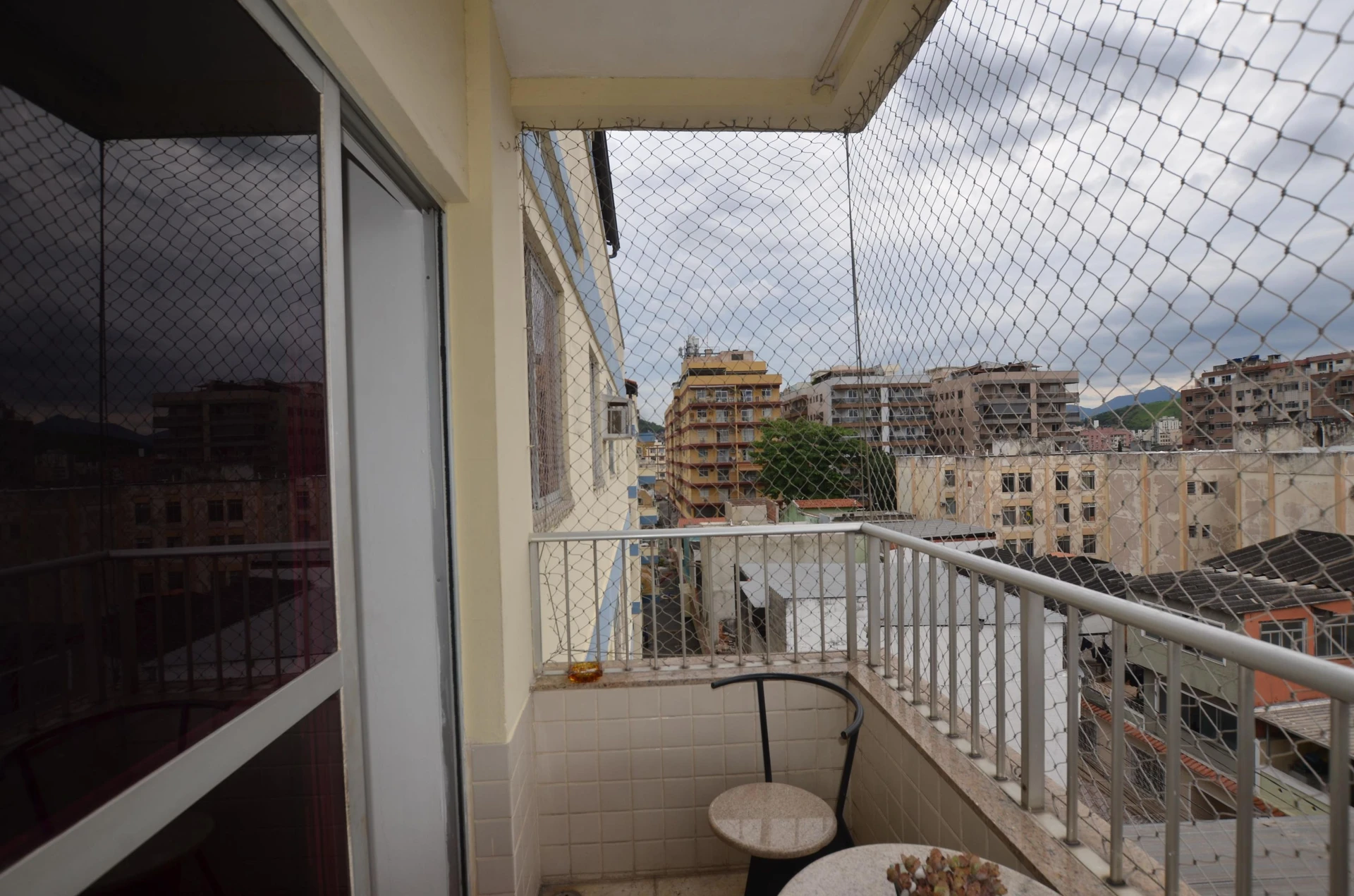 Furnished apartment, 126 m², with a grill on the balcony — photo 22