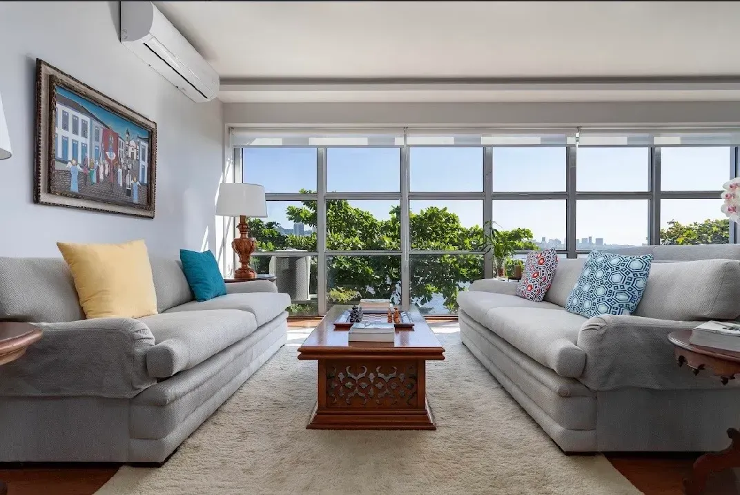 3-bedroom apartment with floor-to-ceiling windows — photo 8