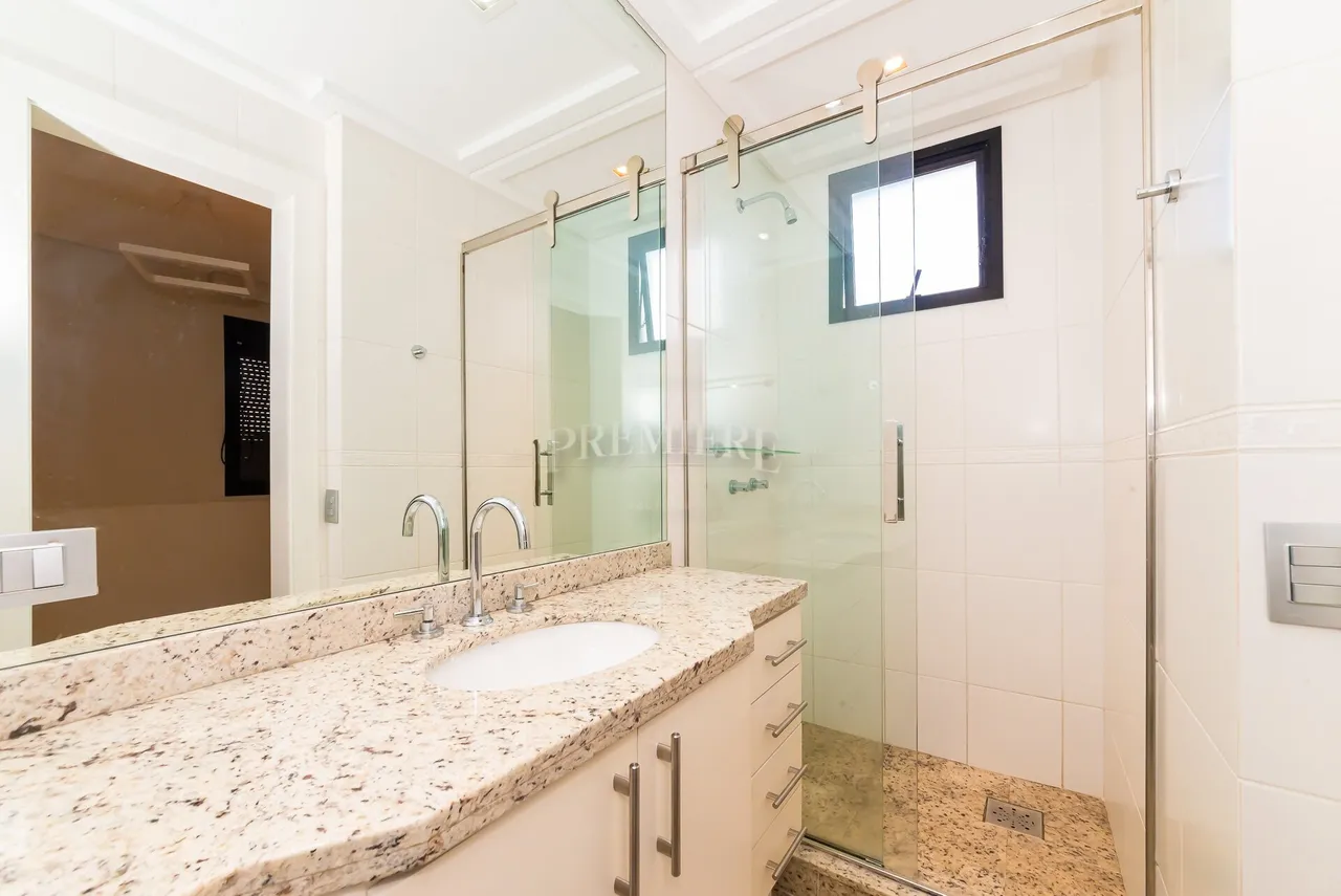 Apartamento de 3 suítes com 265 m² e 2 vagas — photo 20