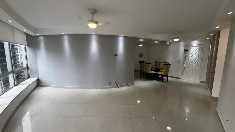 Apartamento, 86 m², com janelas do piso ao teto — photo 7