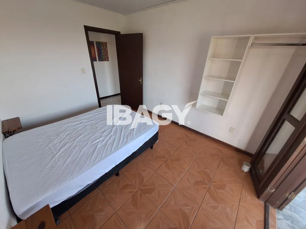Furnished house with 3 bedrooms and 1 en-suite — photo 35
