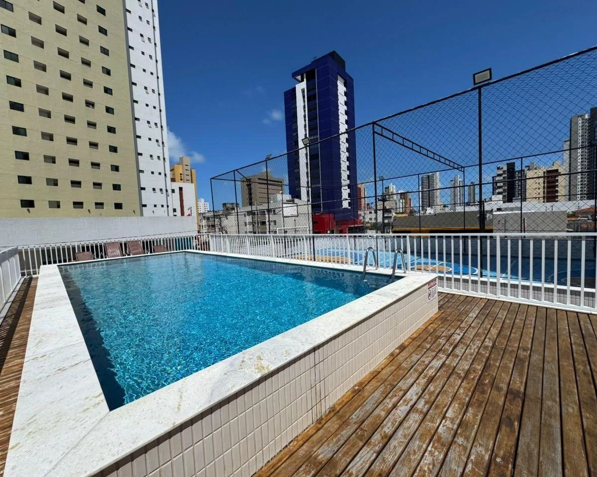 142 m² apartment with a water view and a home office — photo 16