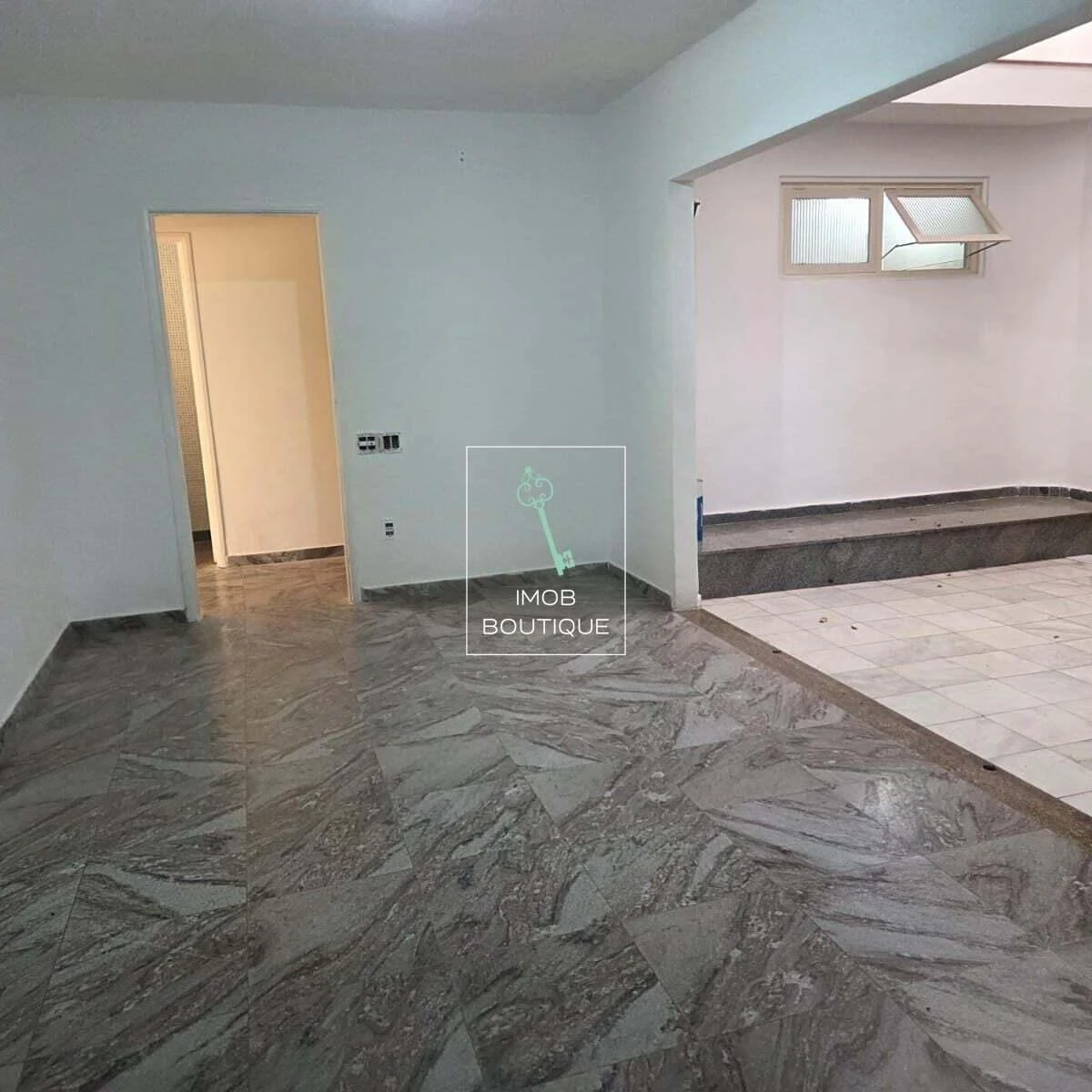 Duplex house with 5 bedrooms and laundry washing machine — photo 8