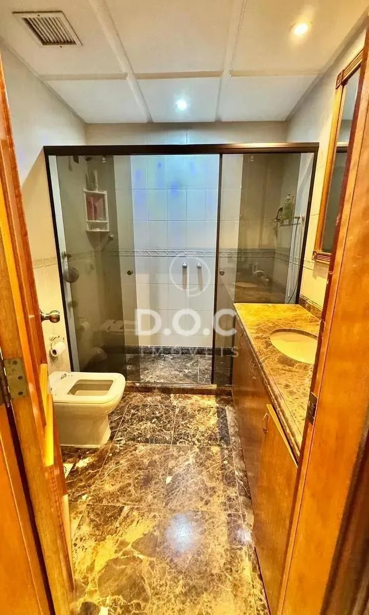 Apartamento de 300 m² com 4 quartos e 3 suítes — photo 29