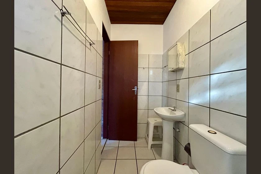 Apartamento amueblado de 2 dormitorios con balcón — photo 12