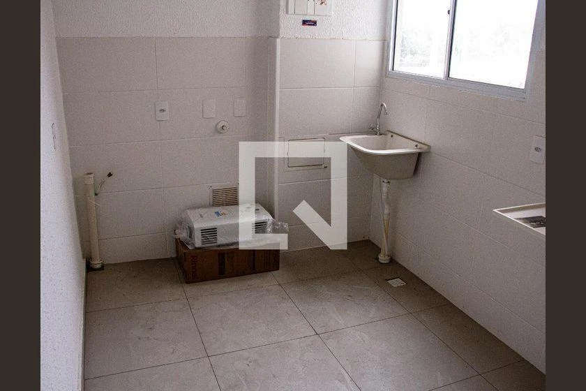 Apartamento para aluguel de 44 m² com 2 quartos e piscina — photo 2
