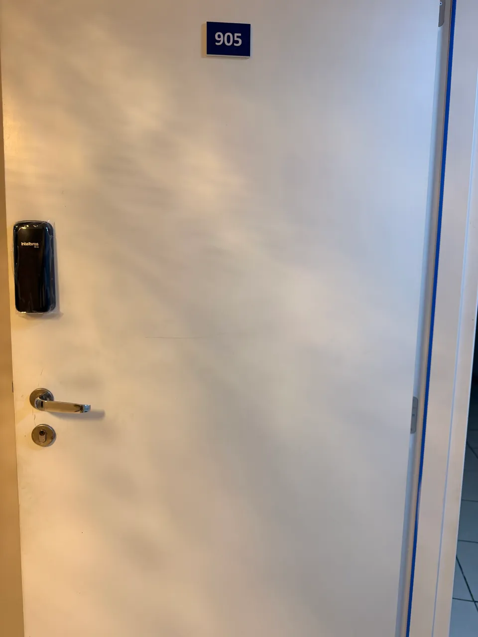 Unfurnished apartment with 2 bedrooms and 1 parking spot — photo 17