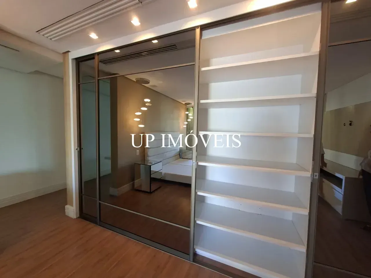 Apartment with 5 bedrooms and 5 parking spots, floor-to-ceiling windows — photo 10